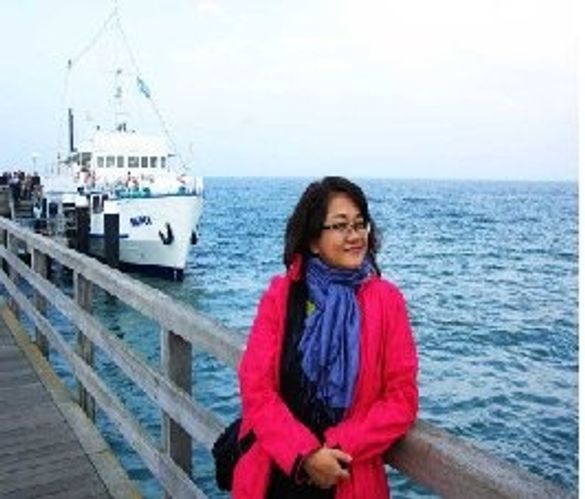 Frau Loo auf der Seebrücke in Kühlungsborn. Von hier aus startete die Entdeckungstour durch das größte deutsche Ostseebad.