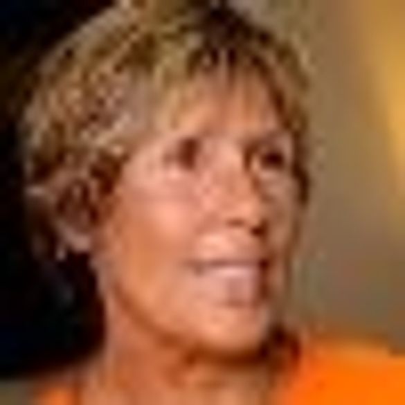 Record Setting Long Distance Swimmer Diana Nyad