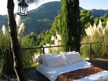 Enjoy An Alfresco Siesta