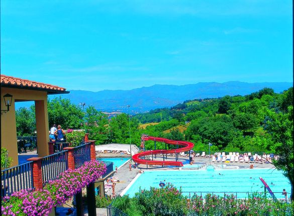 Pool Florence