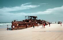 Wreck of the cruise ship Maheno on K'gari\\\