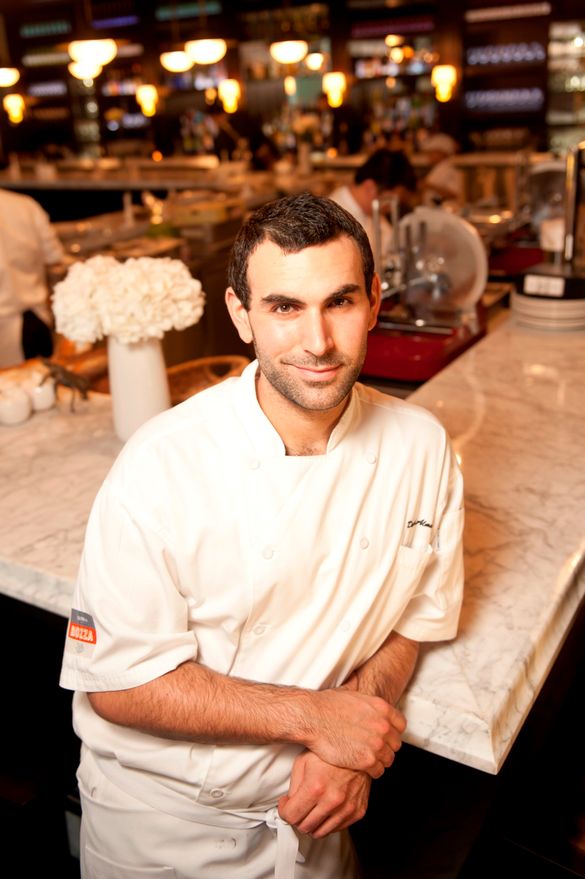 Hosted by Chef David Almany and Bastianich, the wine tasting session and wine dinner will be held at The Venetian Macao’s Portof
