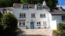 The Rigging Is An Exceptional Traditional White Wash Property Set In The Charming Village Of Polperro In Cornwall