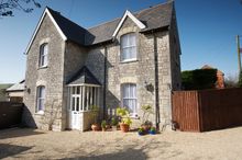 Lavender Cottage Is A Charming 4-Star Gold Rated Stone Cottage For Six Set In The Picturesque Dorset Village Of Sutton Poyntz