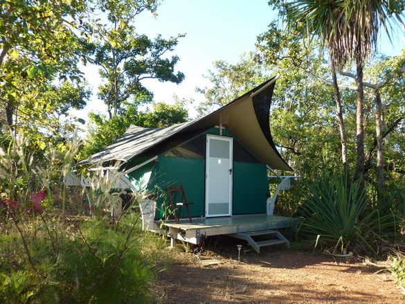 Hawk Dreaming accommodation