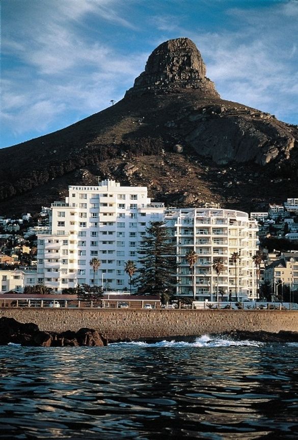  The Peninsula All Suite Hotel