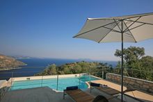 Atokos Cottage
