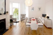 Stay In A Charming And Stylishly Renovated Five Bedroom Victorian Villa, Just A Short Distance From Torquay Harbour, And Save Up