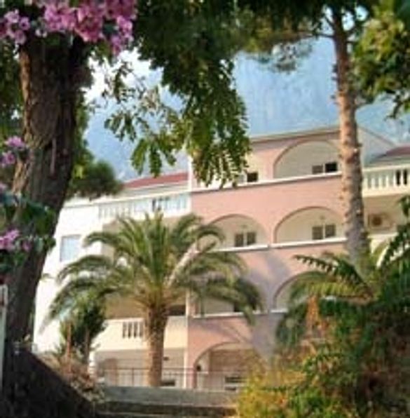 Montenegro Apartments\' Villa In Orahovac
