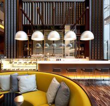 GREEN Lounge & Bar