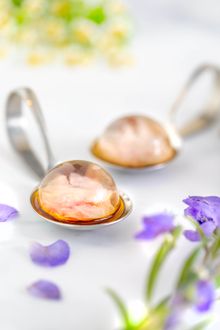 The Lounge Sakura raindrop cake