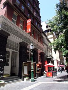 Metro Apartments on Bank Place