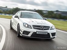 Mercedes-Benz World 'Driving Experience'