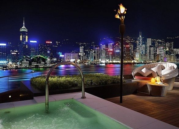 CEO Suite - Private Harbourview Terrace & Jacuzzi