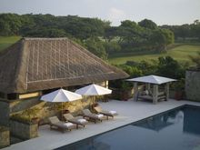 Amanusa Villa - Bedroom Exterior