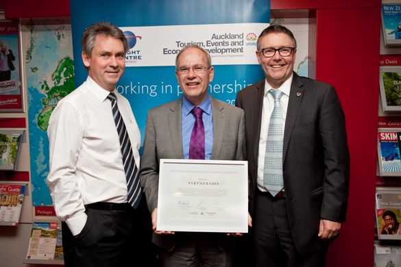 Flight Centre Executive Global Marketing Manager Colin Bowman, with Mayor of Auckland Len Brown and Chief Executive, ATEED, Bret