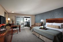 The Shore Cliff Lodge and Shelter Cove Lodge hug the shoreline in quaint Pismo Beach, California.  Completely renovated rooms un