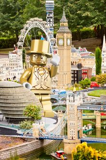 Gold Mini Land