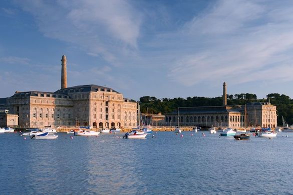 73 Brewhouse, An Impressive Two Bedroom Duplex Apartment, Situated Within Plymouth’s Architecturally Significant Grade 1 Listed 