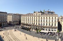 Facade Grand Hotel de Bordeaux