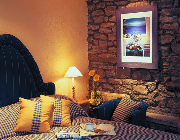 Rose & Crown Room