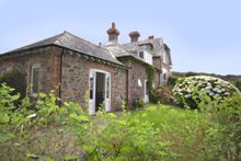 Battery Cottage
