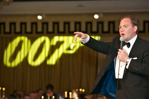 Prize Winners Are Given License To Thrill At UKinbound\'s Summer Ball
