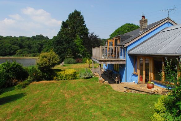 Pokelogin, a lovingly converted former apple store overlooking a wild tidal lake, the river Tamar and the Cornish border, is the