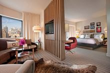 5 Thompson Chicago Suite