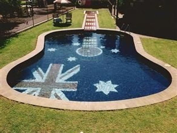 Slim Dusty guitar shaped pool