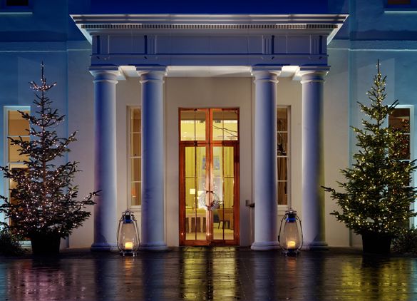 Entrance - Christmas - Coworth Park