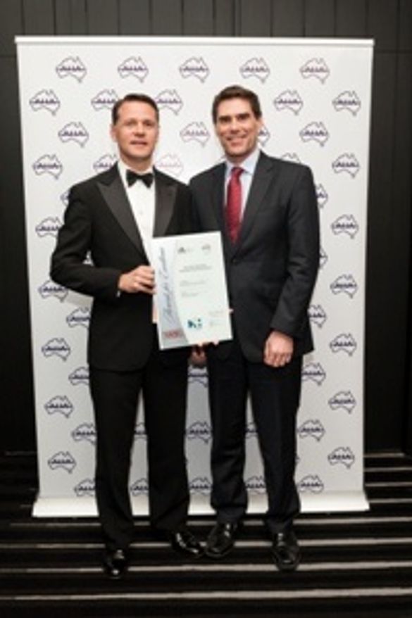 TAA National Awards 2013 - Park Hyatt Sydney  Overall Hotel of the Year - Andrew Mensforth from Park Hyatt Sydney  with Paul Wat