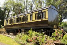 Mevy - Victorian Train Carriage