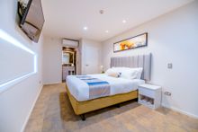Best Western Alpine Hotel Christchurch bedroom