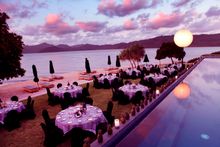 Champagne Dinner, Qualia.