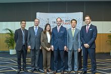 ITB Asia – STB MOU signing ceremony (L-R) Andrew Phua, Director, Exhibitions & Conferences, Singapore Tourism Board, Martin Buck