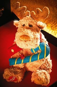 InterContinental Hong Kong Holiday Reindeer to Benefit New Life Psychiatric Rehabilitation Centre
