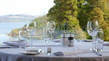 Restaurant View Over The Loch