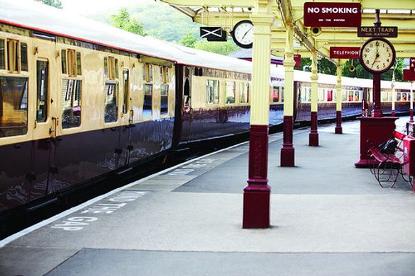 Cheltenham Festival in the Northern Belle from Train Chartering