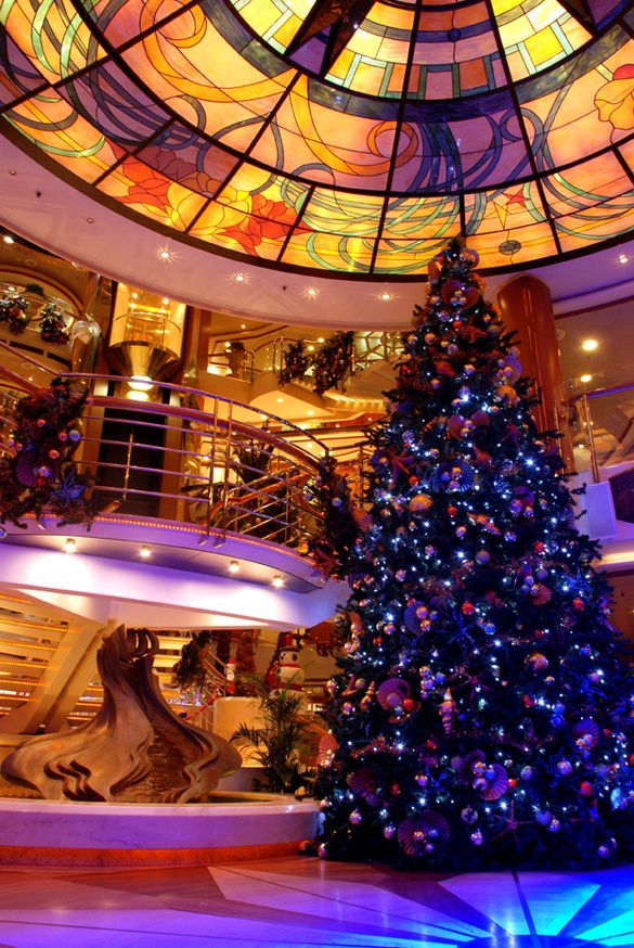 Oceana atrium at Christmas