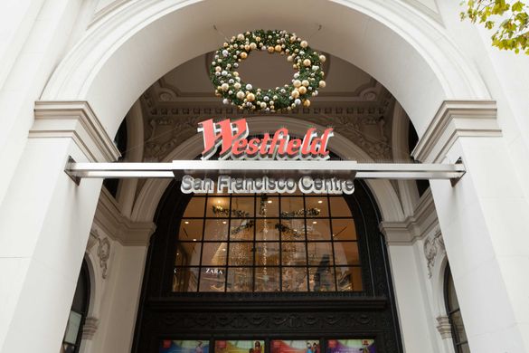 Westfield San Francisco Centre decked out for the holidays