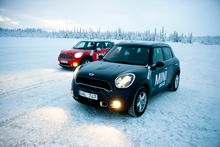 MINI Ice Driving