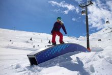 Snowboarder