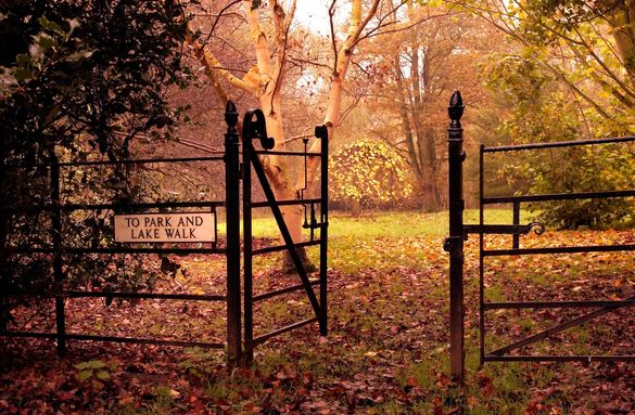 British History Breaks_Middlethorpe Hall_York_Autumn Garden Gates