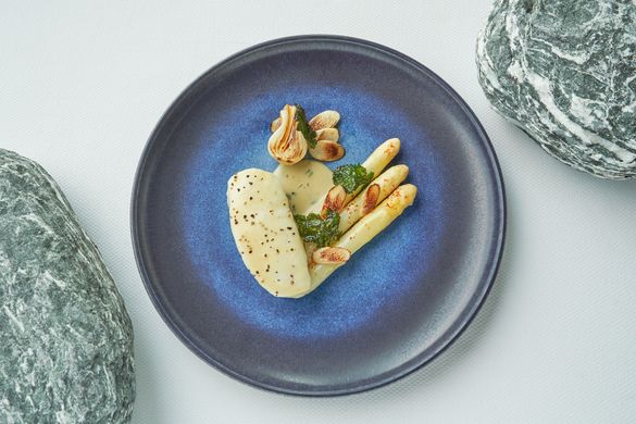 Pike perch fillet with beurre blanc, white asparagus (on Le French GourMay Menu at Rech by Alain Ducasse