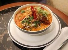 Iconic dishes from Singapore such as laksa