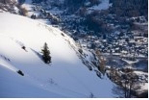 Skiing above Courmayeur