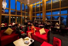 38 Lounge
