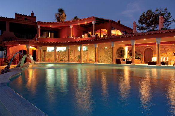 Vivenda At Night