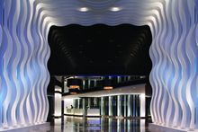 The Mira Hong Kong draws a world where urban luxe meets contemporary design and cutting-edge technology